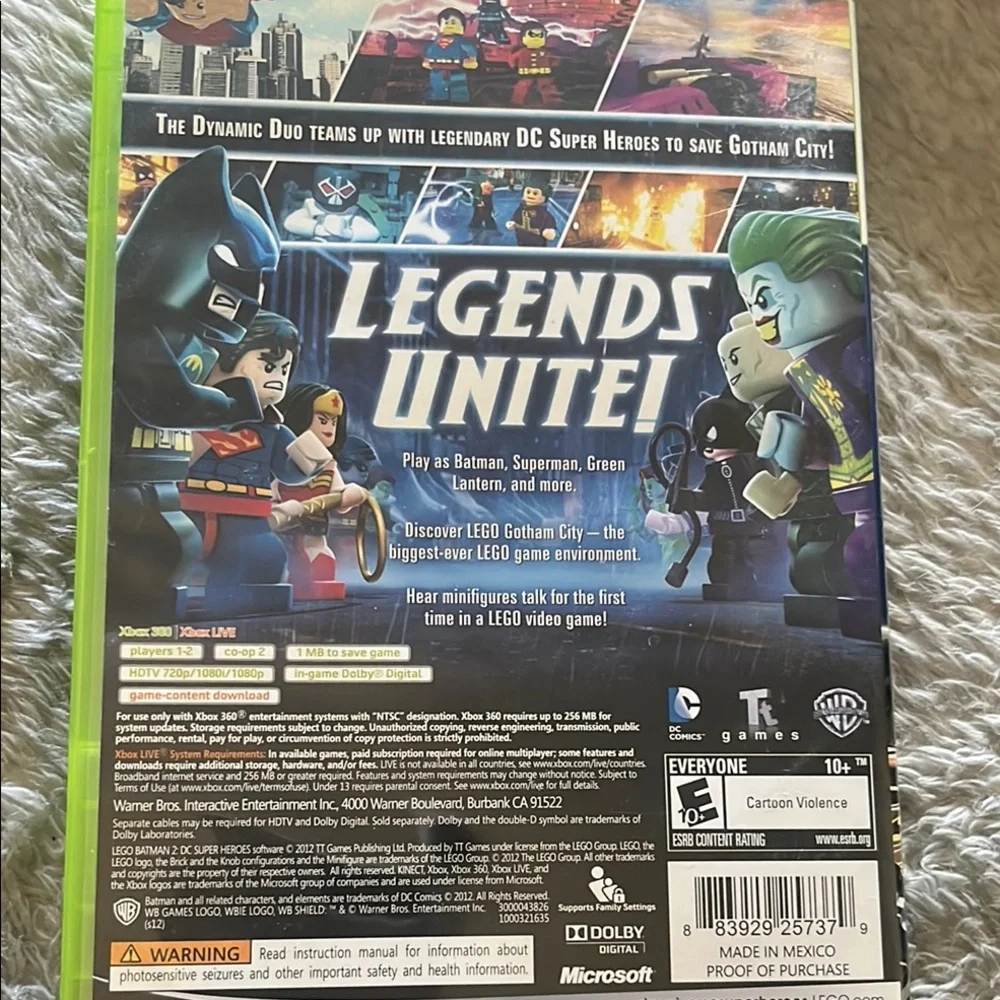 LEGO Batman 2: DC Super Heroes for Xbox 360 - Green Case EUC